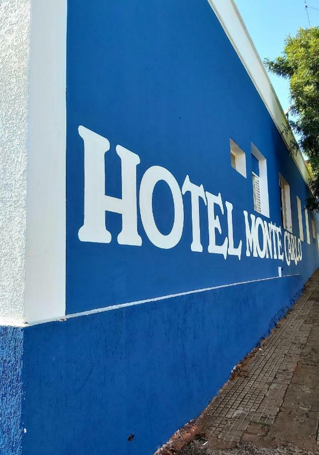 Hotel Monte Carlo Pederneiras Exterior photo